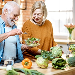 couple eating a nutritious meal